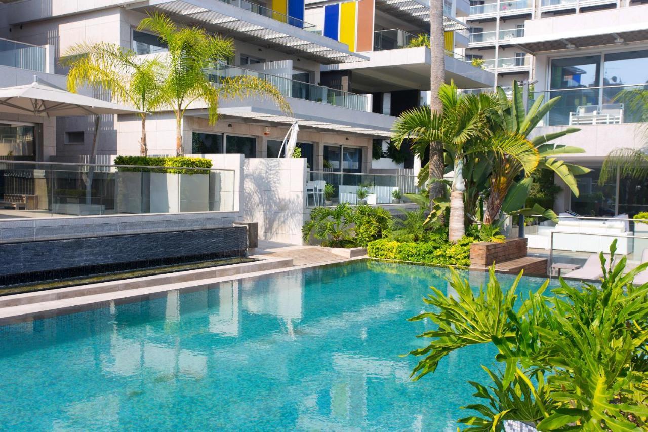 Opera Exclusive Apts By Trulycyprus 利马索尔 外观 照片